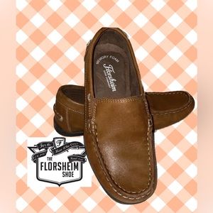 Florsheim boys loafers size 2